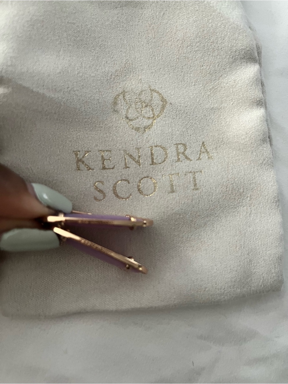 Kendra Scott Elyse Drop Earrings in Lavender with Gold - Picture 5 of 5